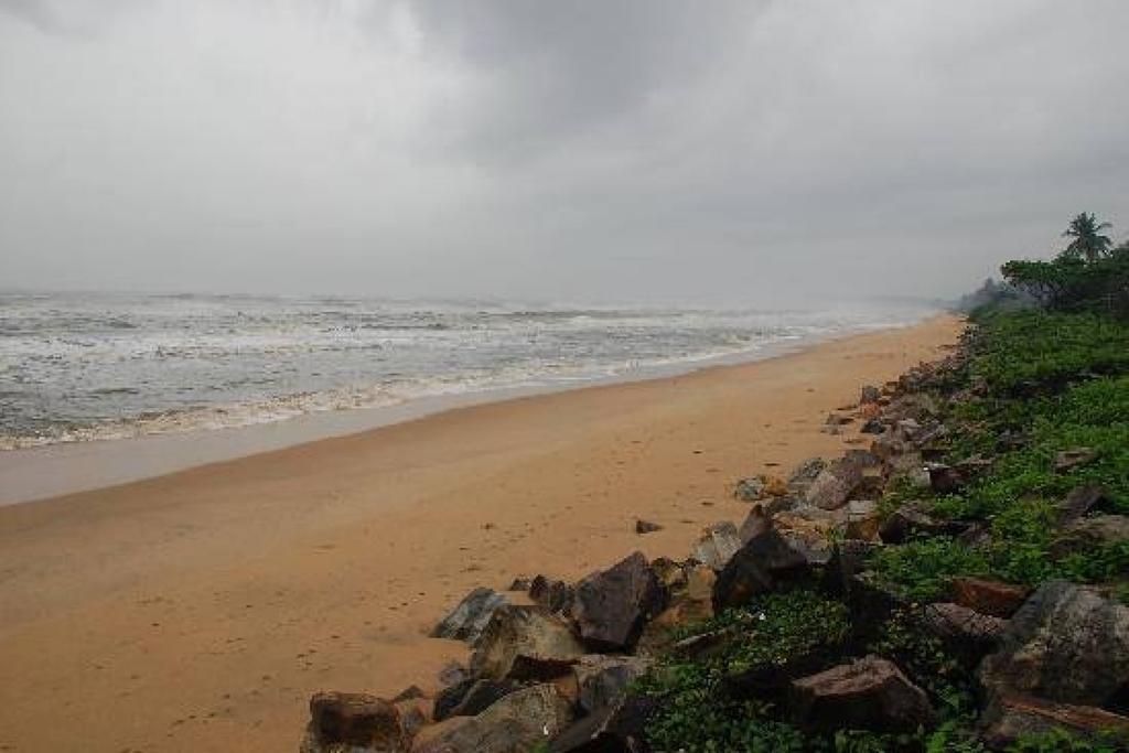 Pranav Beach Resort 坎努尔 外观 照片