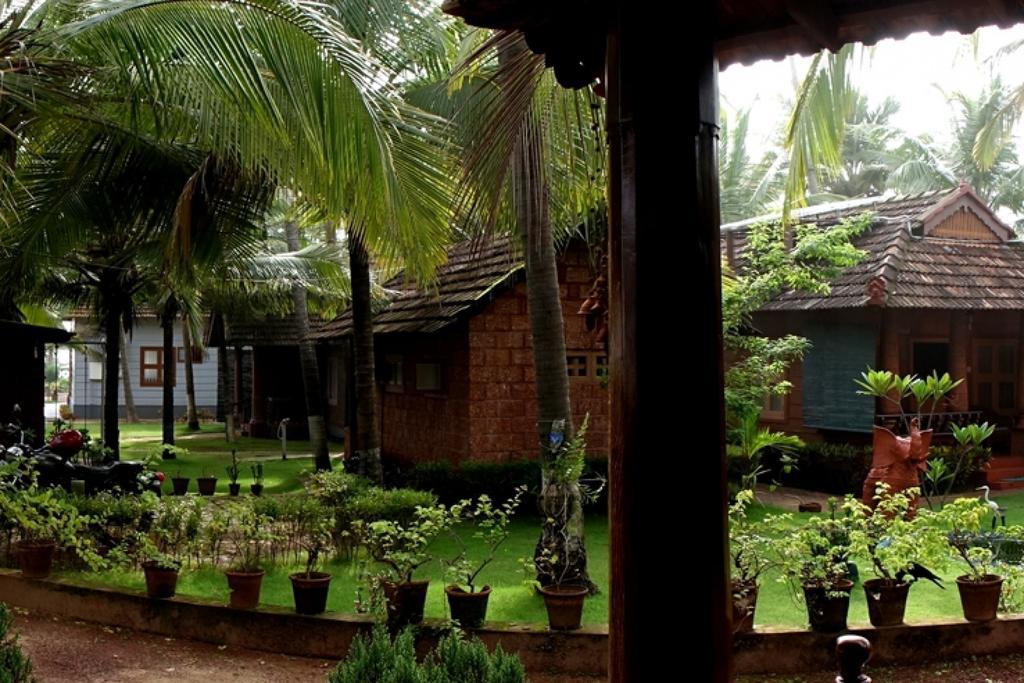 Pranav Beach Resort 坎努尔 外观 照片